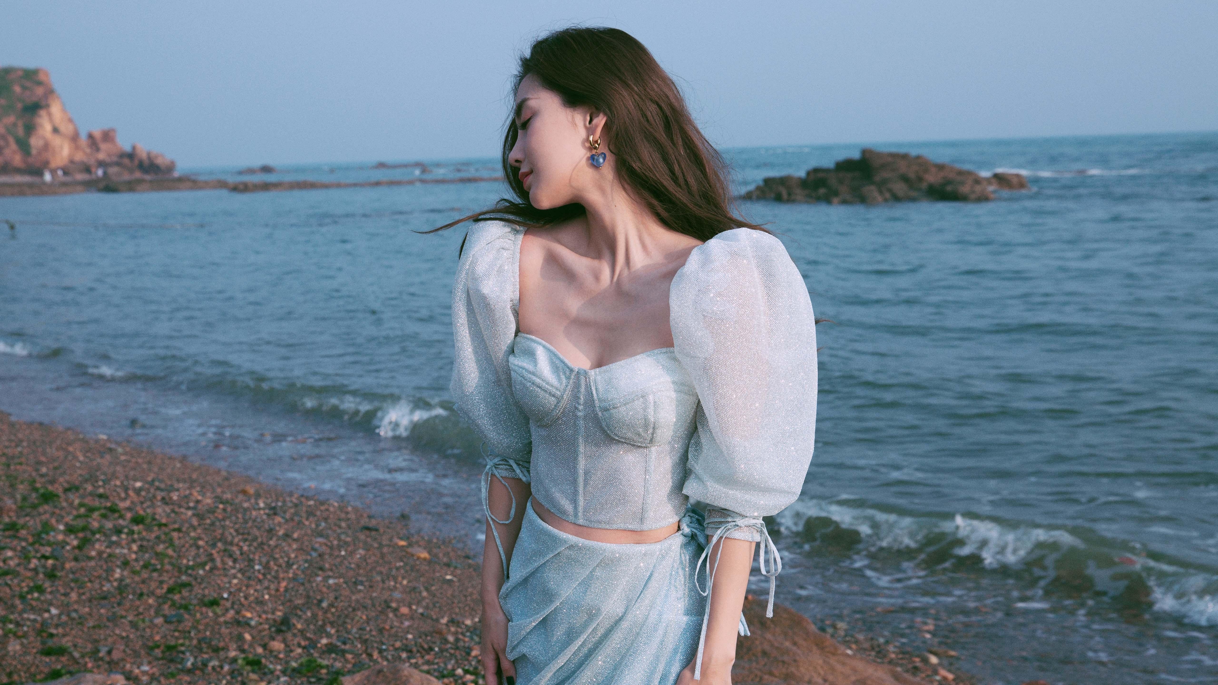 加时鏖战,一记定音锤,米切尔如何成为独行侠的关键先生