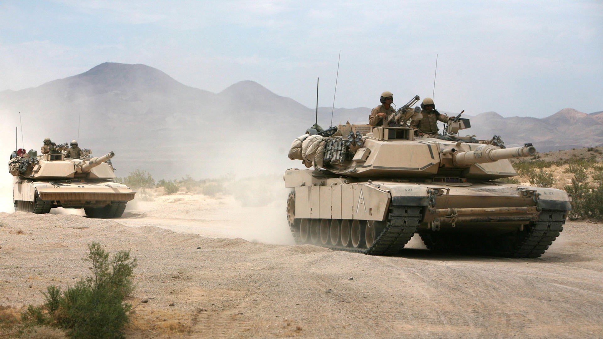 欧冠风暴眼,土耳其钢铁洪流全面压制,里昂在窒息式防守中迷失